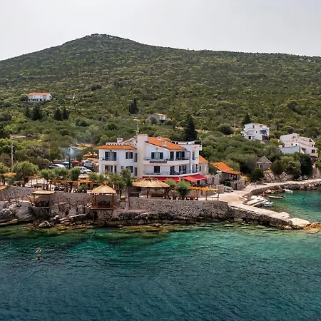 Timun Hotel 3*