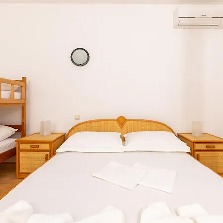 Timun Hotel 3*